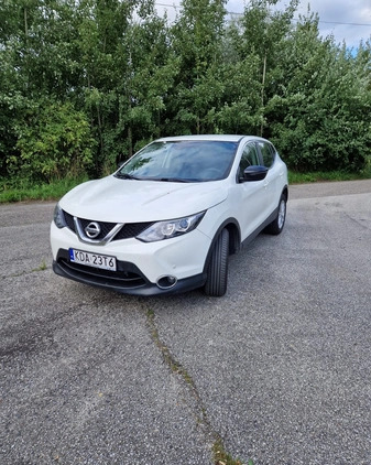 Nissan Qashqai cena 58500 przebieg: 106000, rok produkcji 2016 z Skoczów małe 37